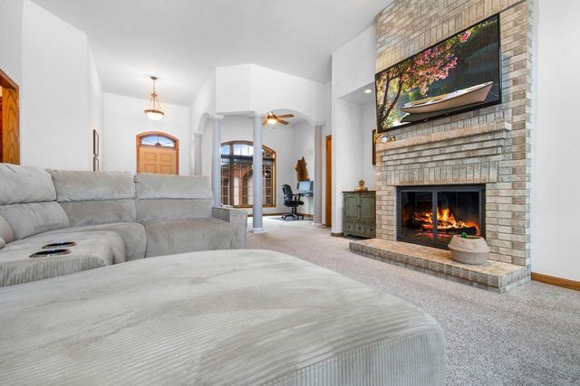 8975 371st AVENUE, Twin Lakes, WI 53181