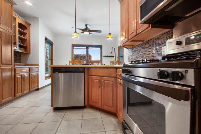 8975 371st AVENUE, Twin Lakes, WI 53181