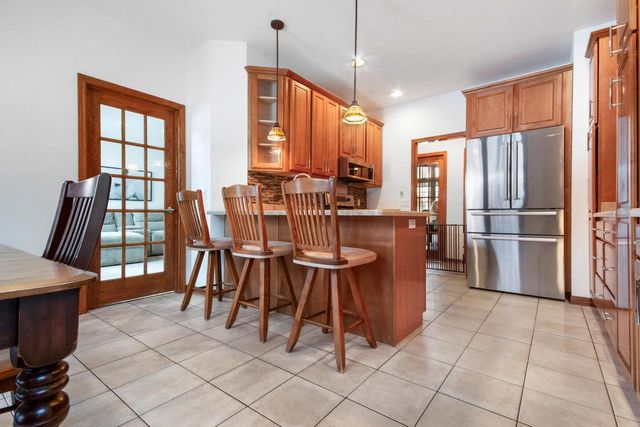 8975 371st AVENUE, Twin Lakes, WI 53181