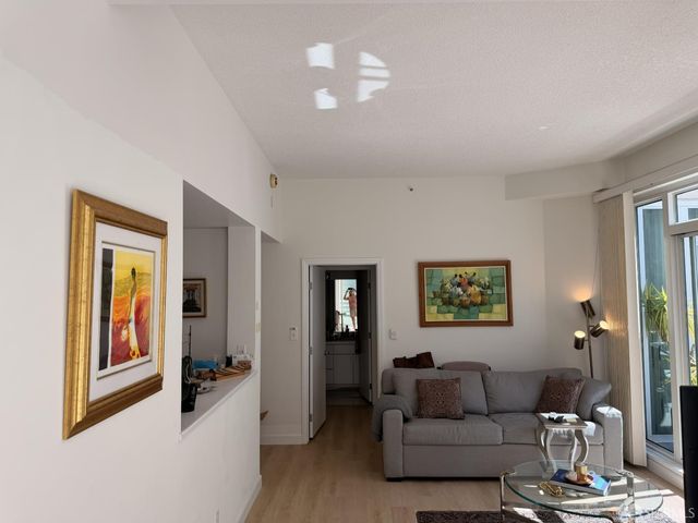 220 Lombard Street 414, San Francisco, CA 94111