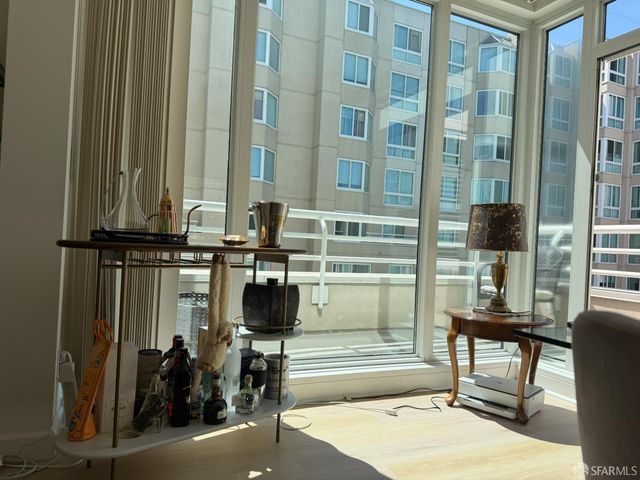 220 Lombard Street 414, San Francisco, CA 94111
