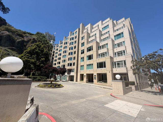 220 Lombard Street 414, San Francisco, CA 94111