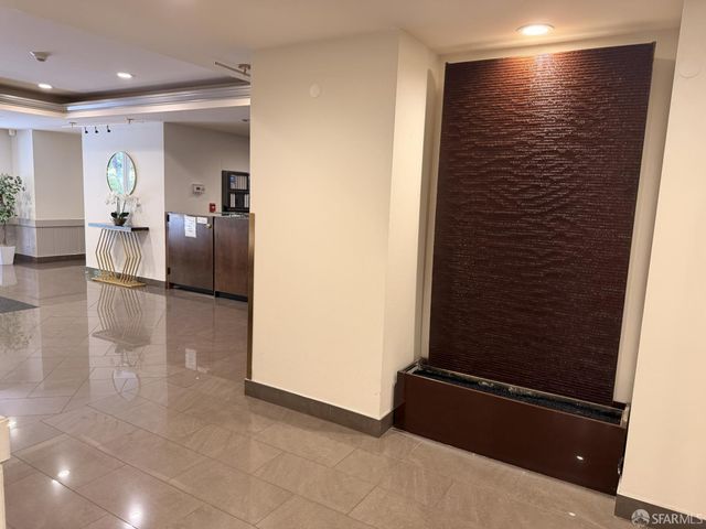 220 Lombard Street 414, San Francisco, CA 94111