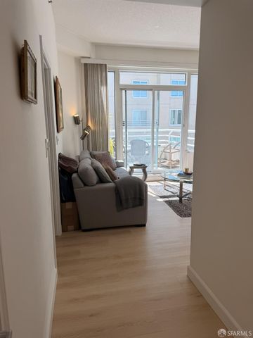220 Lombard Street 414, San Francisco, CA 94111