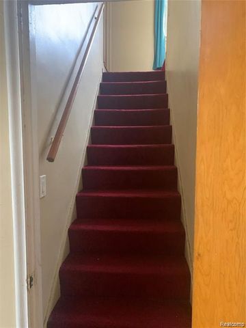 7762 Rosemont Avenue, Detroit, MI 48228