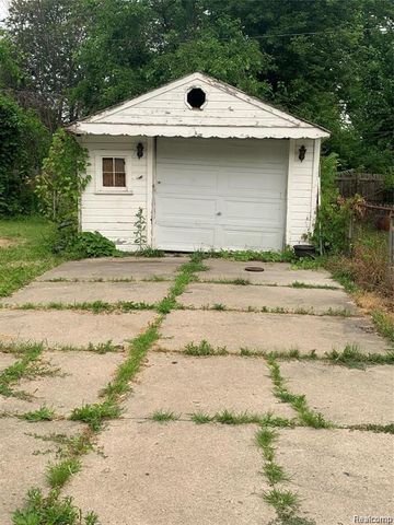 7762 Rosemont Avenue, Detroit, MI 48228