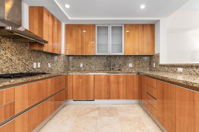 45 Hendricks Isle 403, Fort Lauderdale, FL 33301