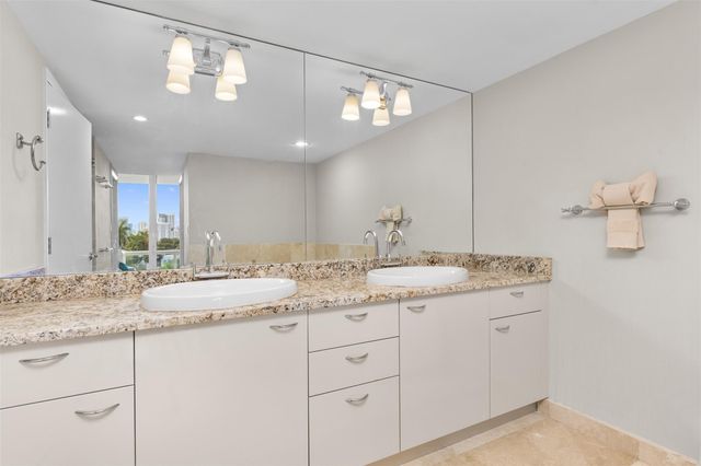 45 Hendricks Isle 403, Fort Lauderdale, FL 33301