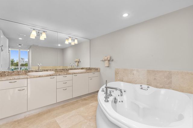 45 Hendricks Isle 403, Fort Lauderdale, FL 33301