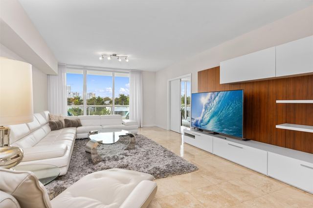 45 Hendricks Isle 403, Fort Lauderdale, FL 33301