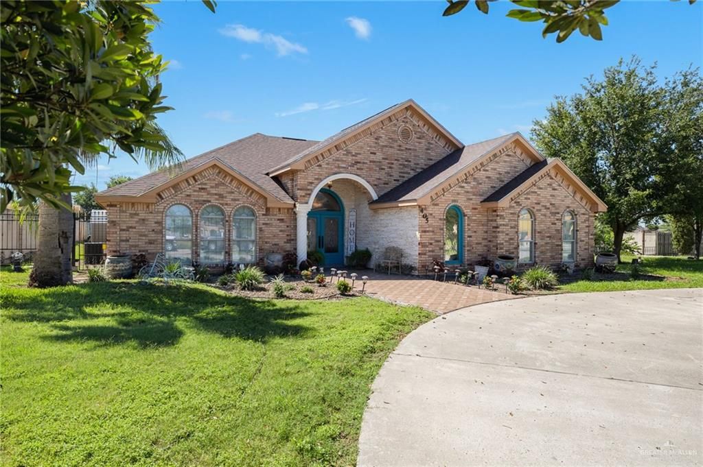 405 Anaqua Drive, Rio Grande City, TX 78582
