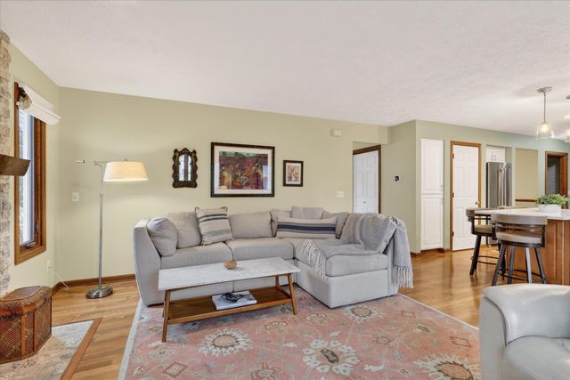 2719 Pine Dunes Drive SW, Wyoming, MI 49418