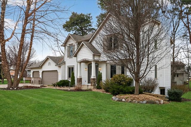 2719 Pine Dunes Drive SW, Wyoming, MI 49418