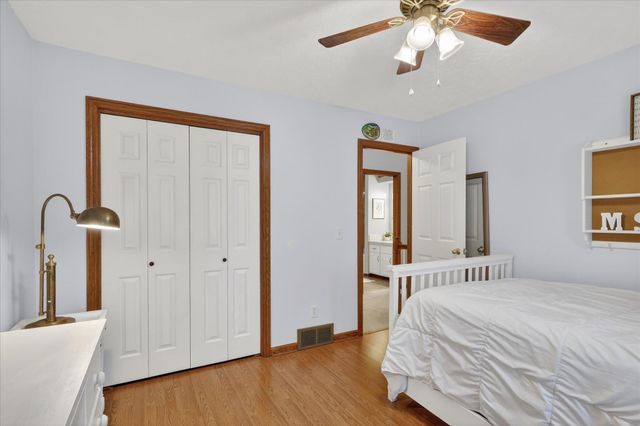 2719 Pine Dunes Drive SW, Wyoming, MI 49418