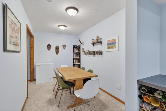 2719 Pine Dunes Drive SW, Wyoming, MI 49418