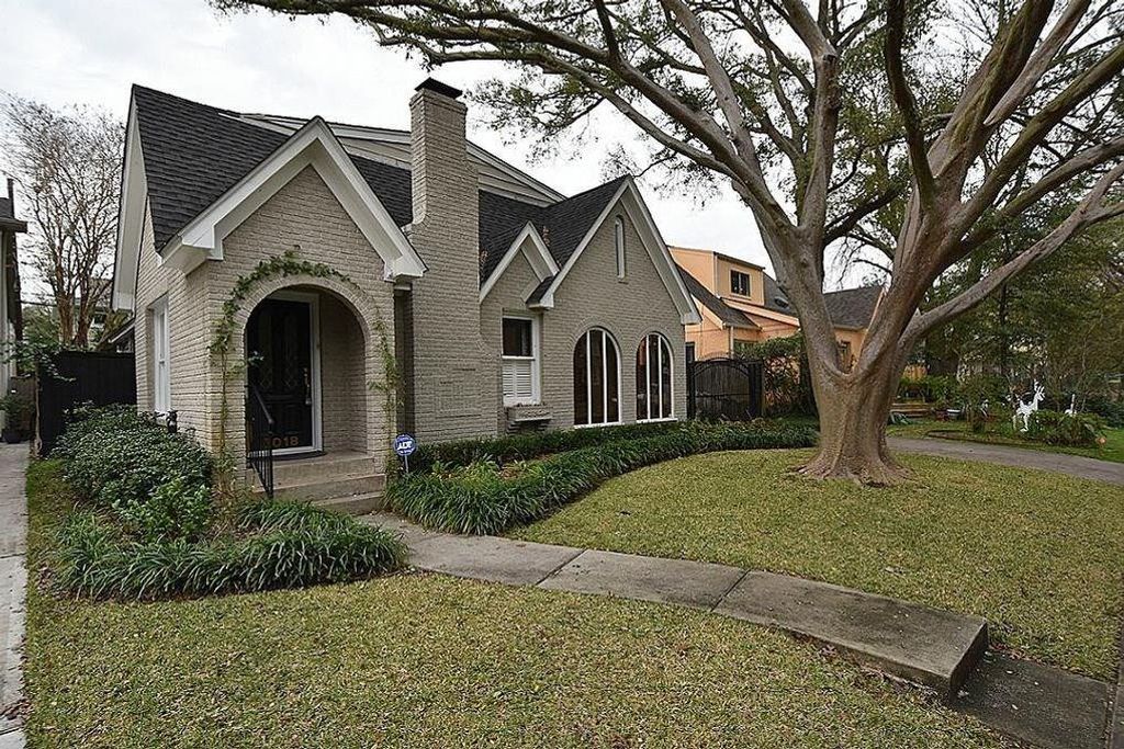 3018 Robinhood Street, Houston, TX 77005