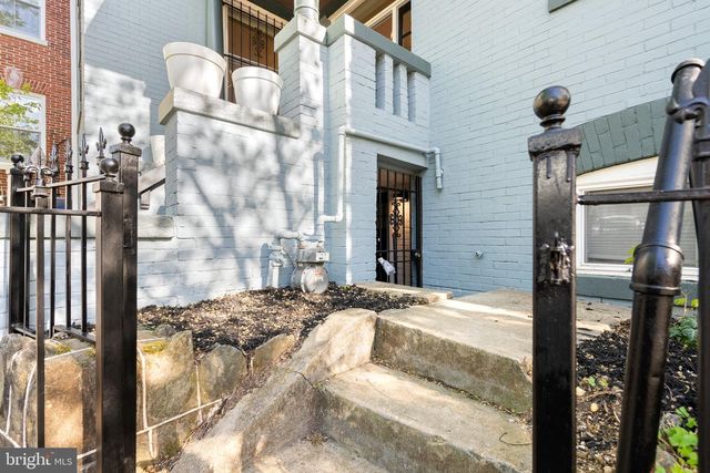 1616 KILBOURNE PL NW, Washington, DC 20010