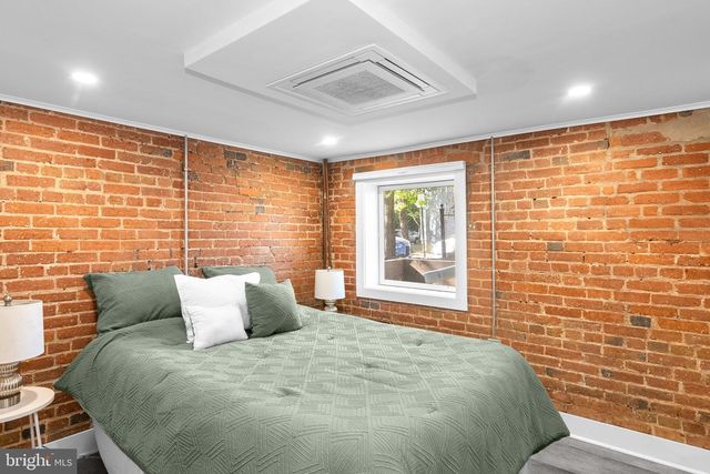 1616 KILBOURNE PLACE, Washington, DC 20010