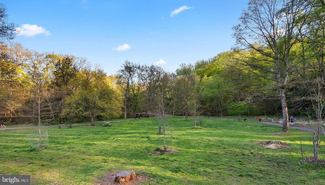 1616 KILBOURNE PL NW, Washington, DC 20010