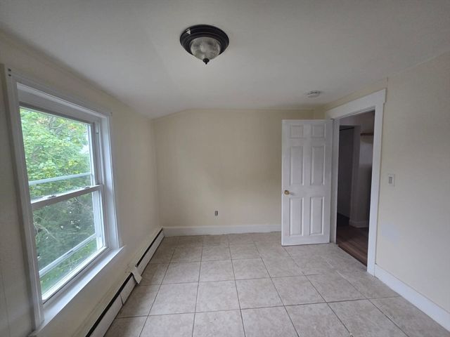 111 Brookline Street 3, Lynn, MA 01902