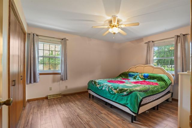 3404 Rosehill Trace, Waterloo, IA 50701