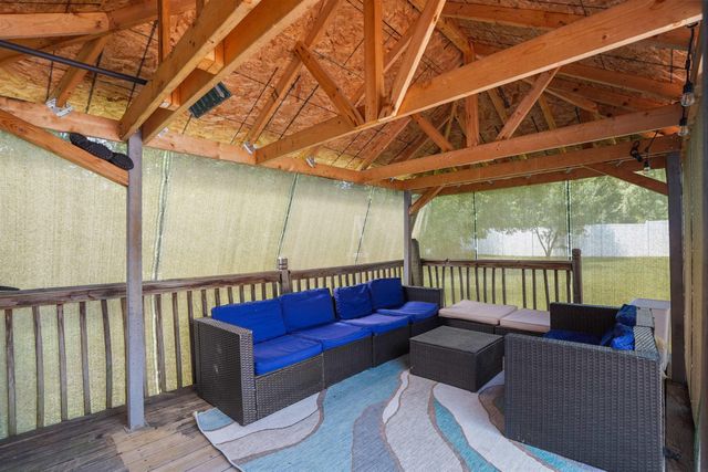 3404 Rosehill Trace, Waterloo, IA 50701