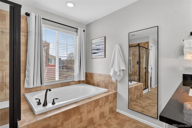 5241 S Eaton Park Way, Aurora, CO 80016