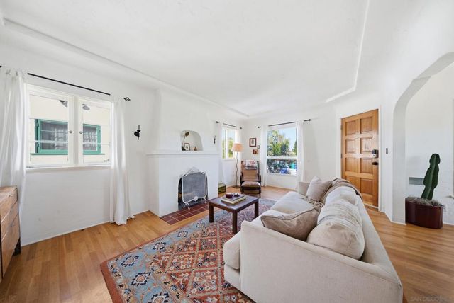 4756 E Mountain View Dr, San Diego, CA 92116