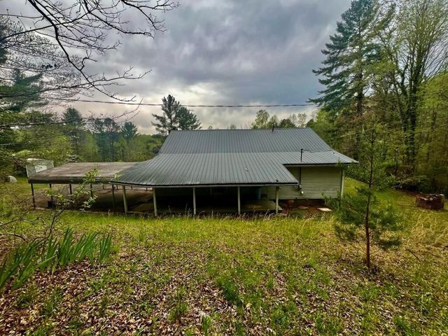 16378 W US 64, Murphy, NC 28906