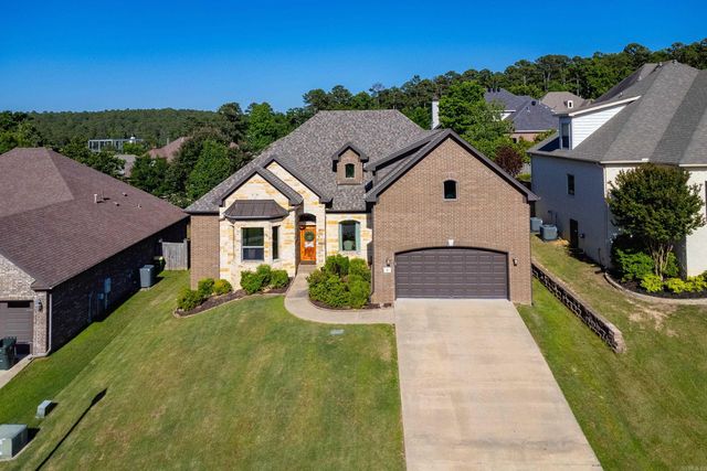 1 Tournay Circle, Little Rock, AR 72223