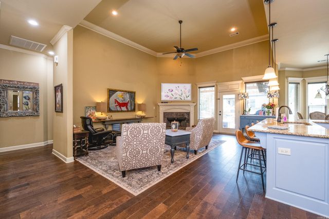 1 Tournay Circle, Little Rock, AR 72223