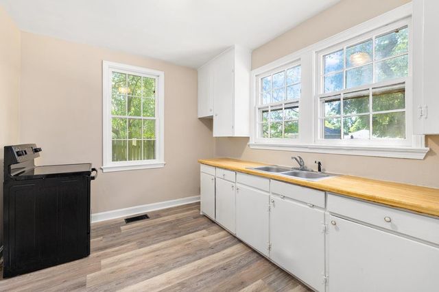 21 Highland Avenue, Sumter, SC 29150