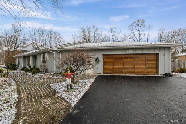 216 Naramore Drive, Batavia City, NY 14020