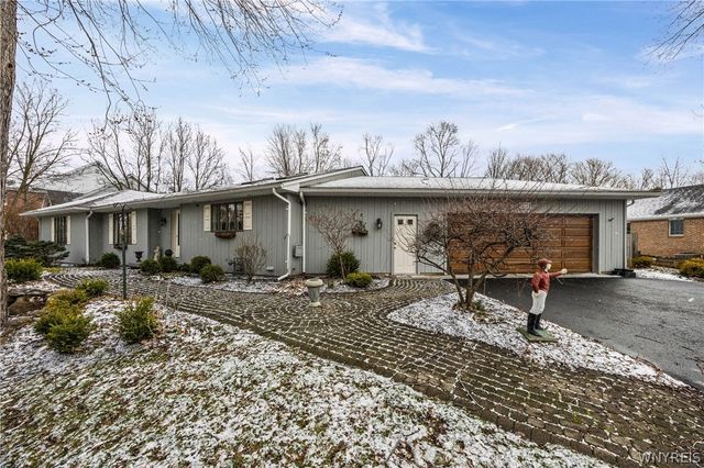 216 Naramore Drive, Batavia City, NY 14020