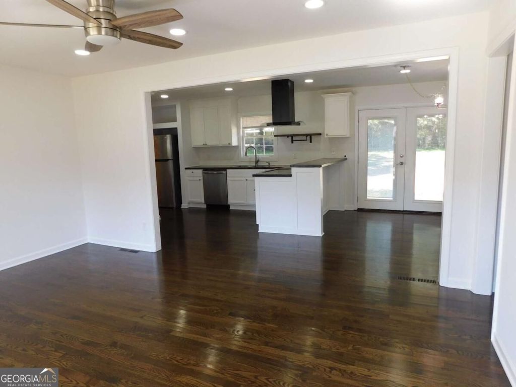 3928 Lillie Street, Powder Springs, GA 30127 — photo 4