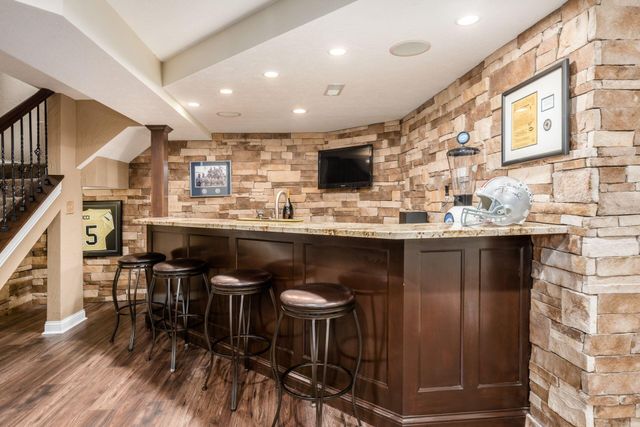 2070 Alum Village Drive, Lewis Center, OH 43035