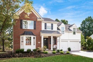 2070 Alum Village Drive, Lewis Center, OH 43035