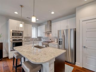 1205 Elm ST 8, Austin, TX 78703