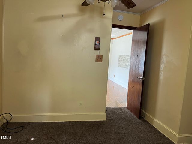 129 S Bullock Street, Henderson, NC 27536