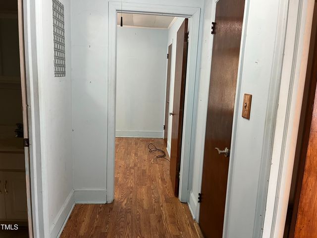 129 S Bullock Street, Henderson, NC 27536