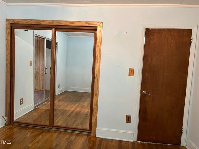 129 S Bullock Street, Henderson, NC 27536