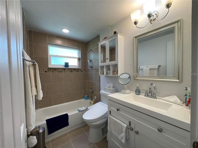 5736 COLONIAL DRIVE, New Port Richey, FL 34653