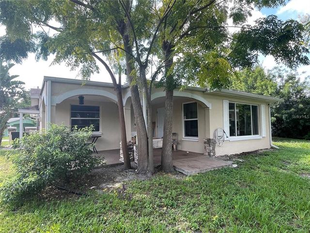 5736 COLONIAL DRIVE, New Port Richey, FL 34653