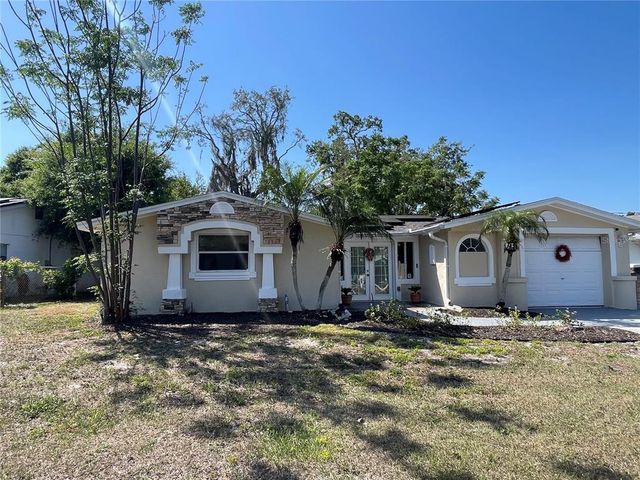 5736 COLONIAL DRIVE, New Port Richey, FL 34653