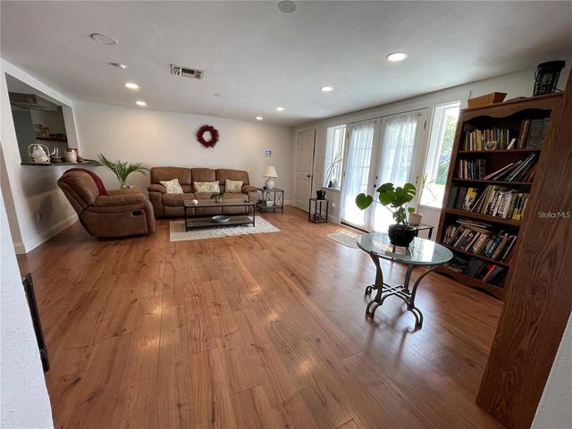 5736 COLONIAL DRIVE, New Port Richey, FL 34653