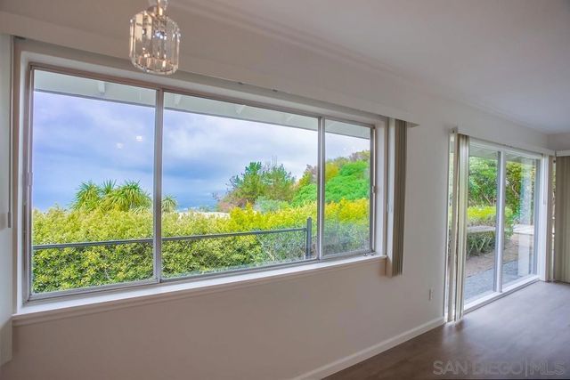 7255 Via Capri, La Jolla, CA 92037