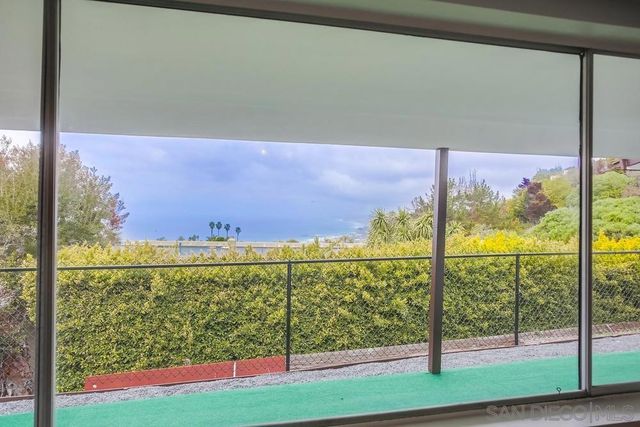 7255 Via Capri, La Jolla, CA 92037