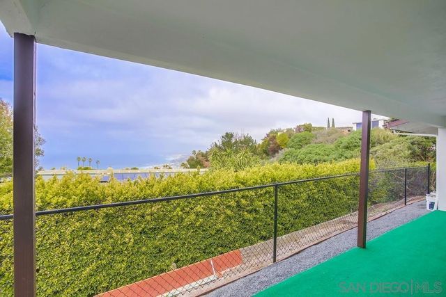 7255 Via Capri, La Jolla, CA 92037