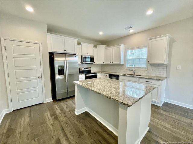 1108 Mayfern Drive, Hope Mills, NC 28348