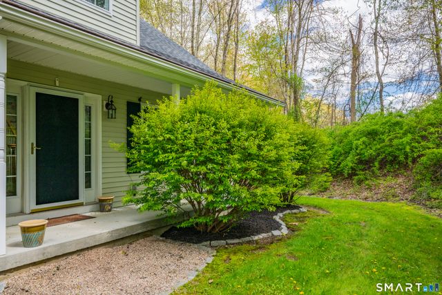 52 Old Farm Road, Plymouth, CT 06786
